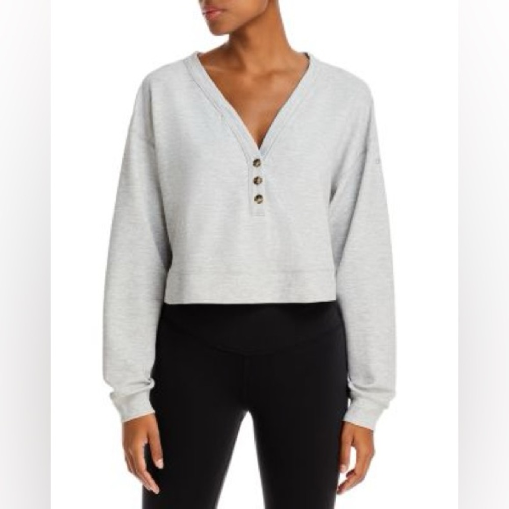 Alo Yoga AloLux SoHo Oversized Crop Henley Long Sleeve in Birch White, size M/L - Picture 5 of 15